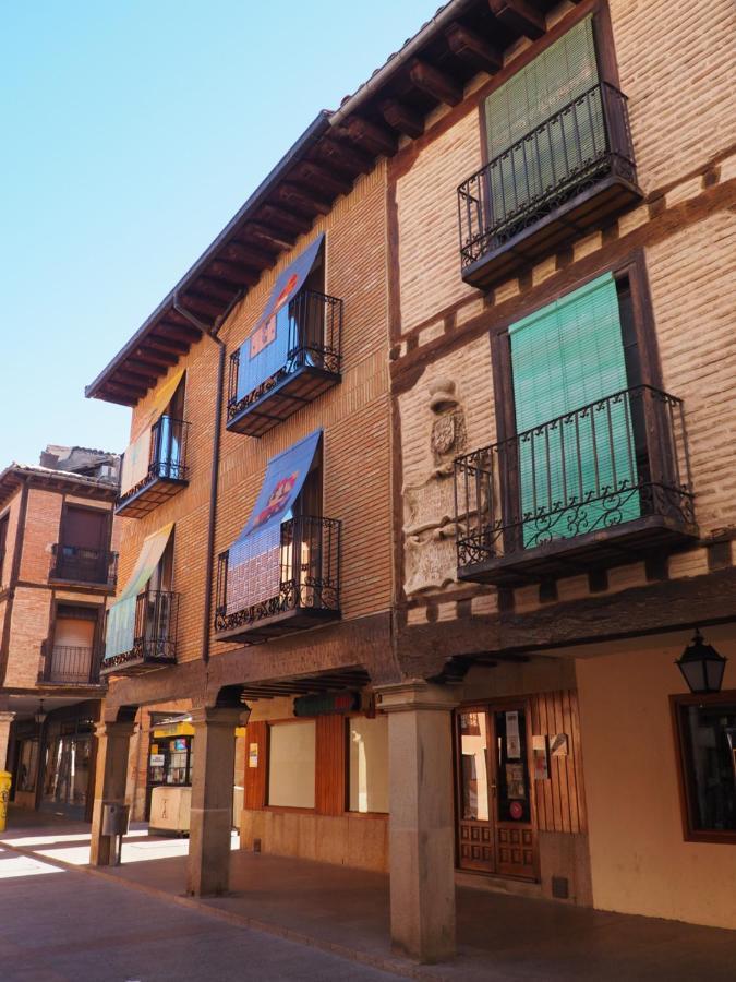 La Casona Del Zoilo -Los Arenales- El Burgo De Osma Exterior foto